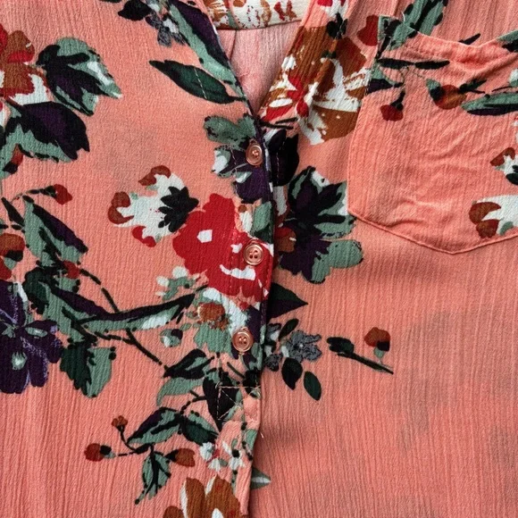 Market & Spruce Coral Floral Sleeveless Top - Picture 4 of 4